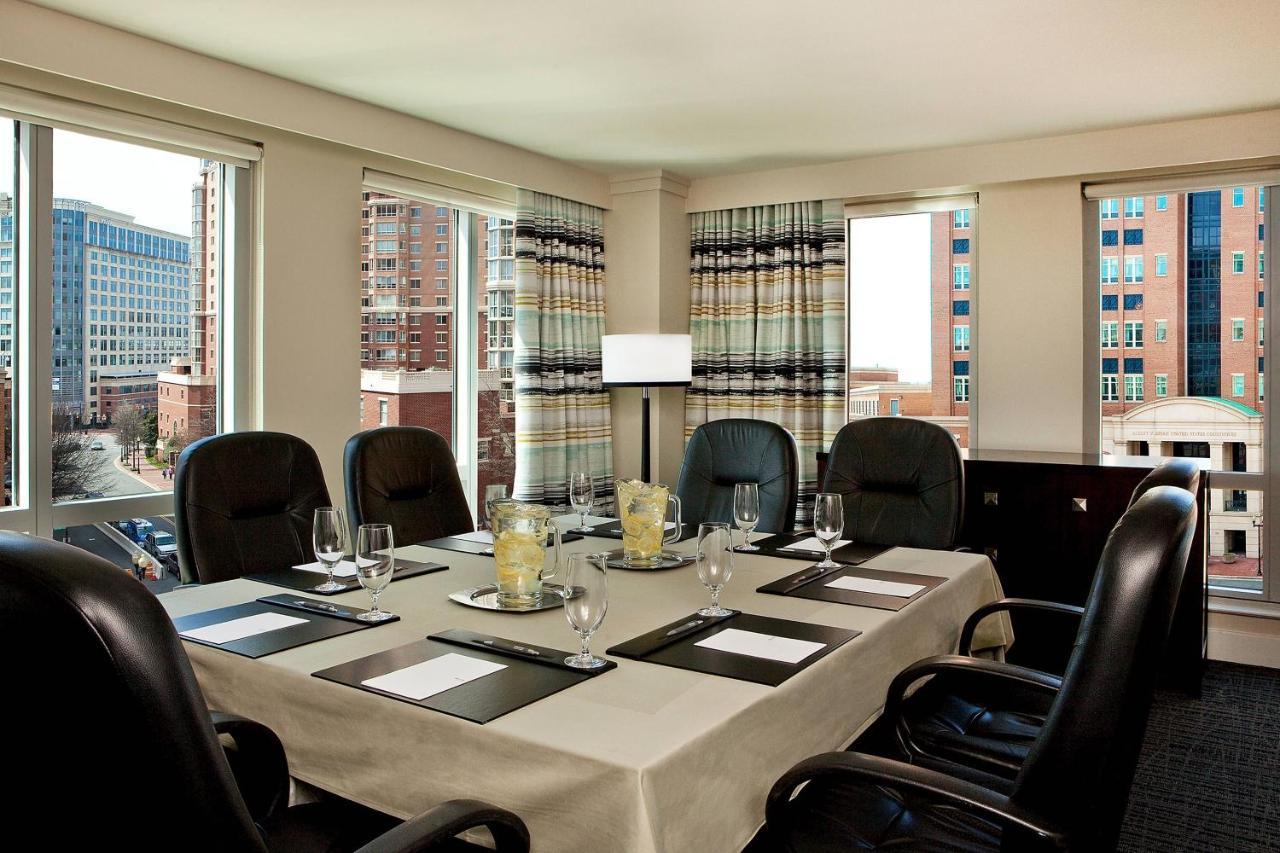 Отель The Westin Alexandria Old Town Экстерьер фото
