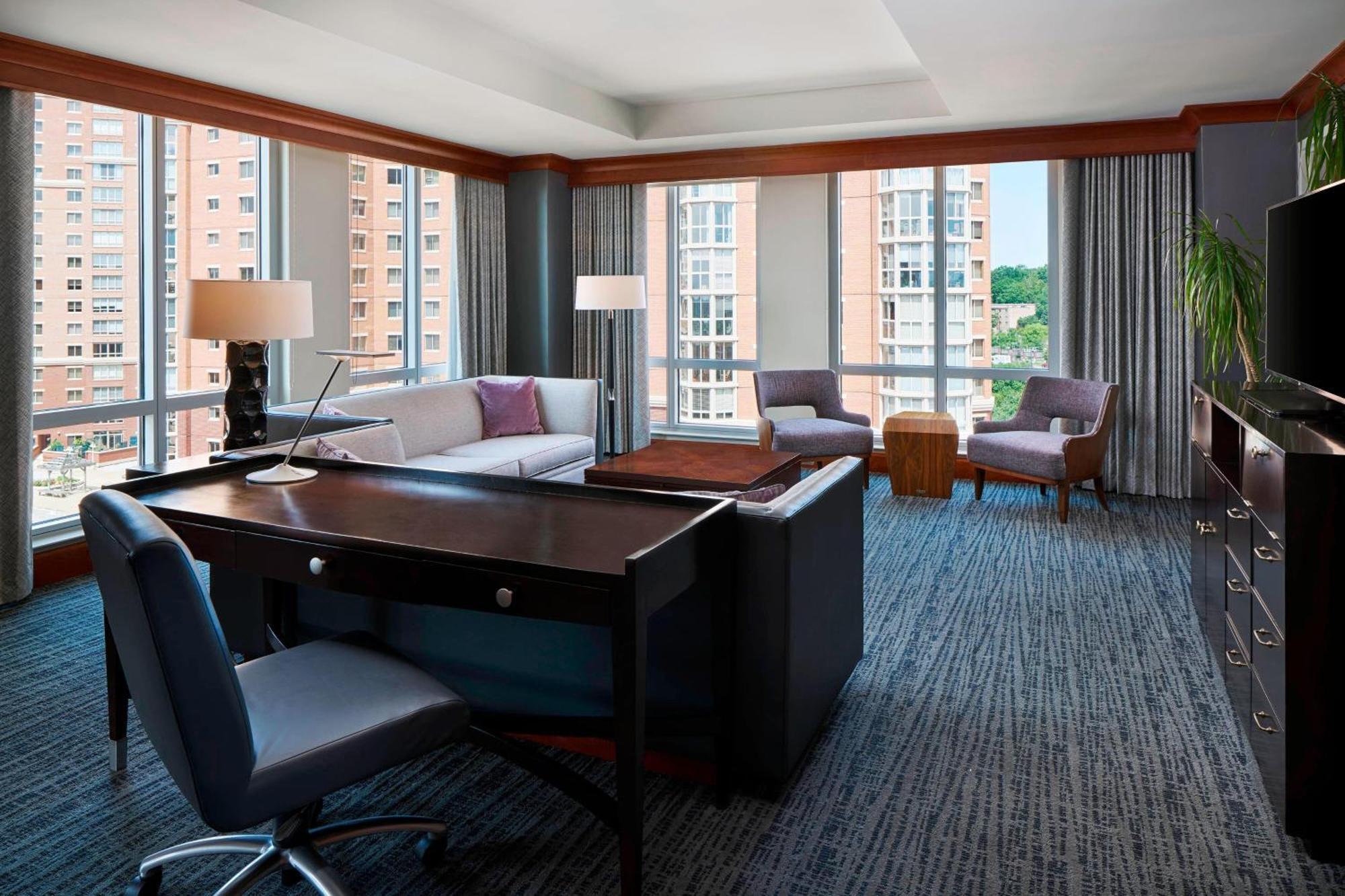 Отель The Westin Alexandria Old Town Экстерьер фото